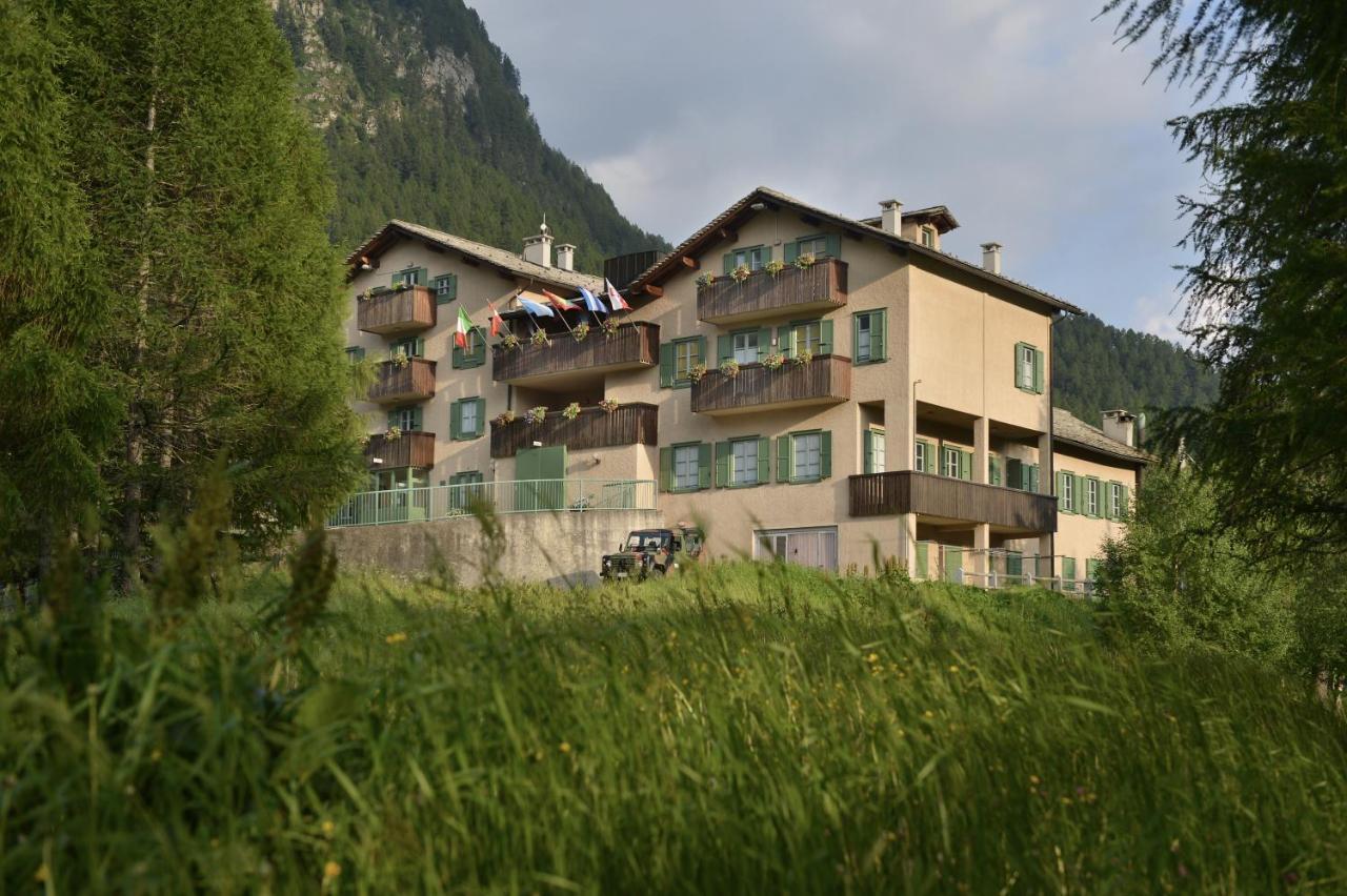 Casa Alpina San Luigi Hotel Campodolcino Esterno foto
